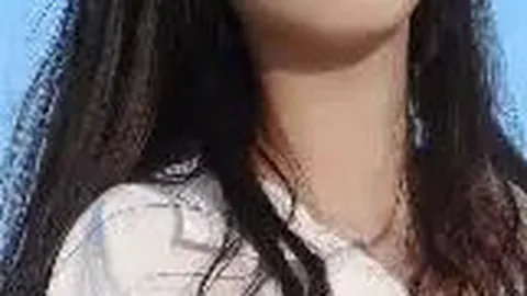 华晨宇分享开工首日自拍 笑称自己为“花式叛逆”