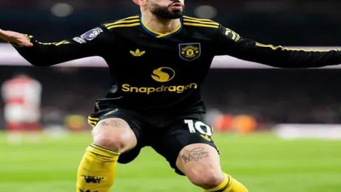 “10天激战8天，攻防节奏冲突中，15天对决的巅峰对决战！”